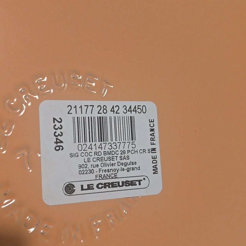 NEW!!! Le Creuset ® Signature 7.25-Qt. Peche Enameled Cast Iron Round Dutch Oven - Picture 15 of 16